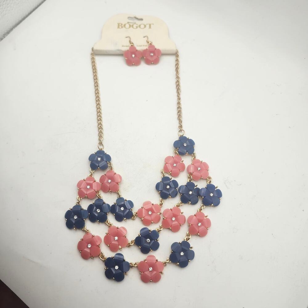 BOGOT Pink Navy Flower Statement Bib Necklace Earrings Set‎ Gold Tone Rhinestone
